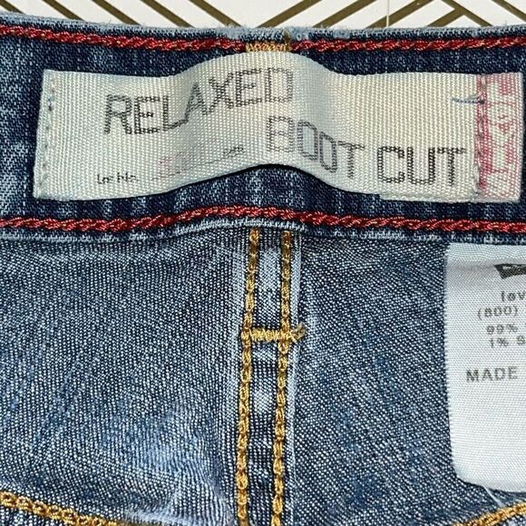 Levi's Womens Size 6 Jeans Blue Faded Cotton Blend Relaxed Fit Bootcut - Picture 10 of 11